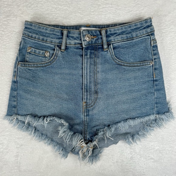 ZARA High Waist Mini Jean Shorts Size 2 Stretch Booty Cheeky Denim Fringe‎ Sexy - Picture 1 of 8
